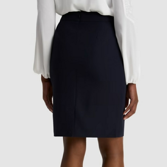 Basic Pencil skirt-small(US Size 4) - Picture 3 of 4